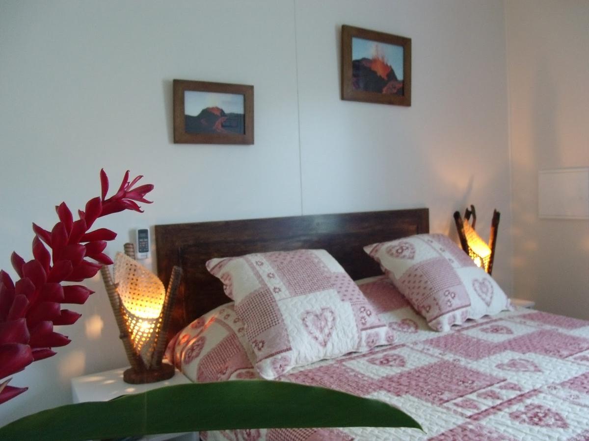 Bed and Breakfast Le Four A Pain Saint-Philippe Exterior foto