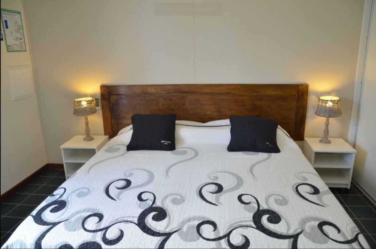 Bed and Breakfast Le Four A Pain Saint-Philippe Exterior foto